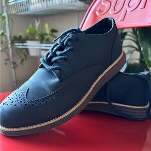 Cole Haan wing tip blue mens Oxfords